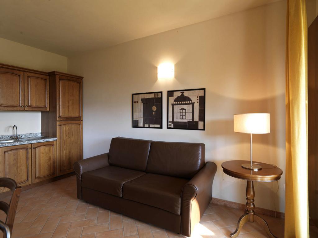 Le Corti Del Sole Aparthotel 3*